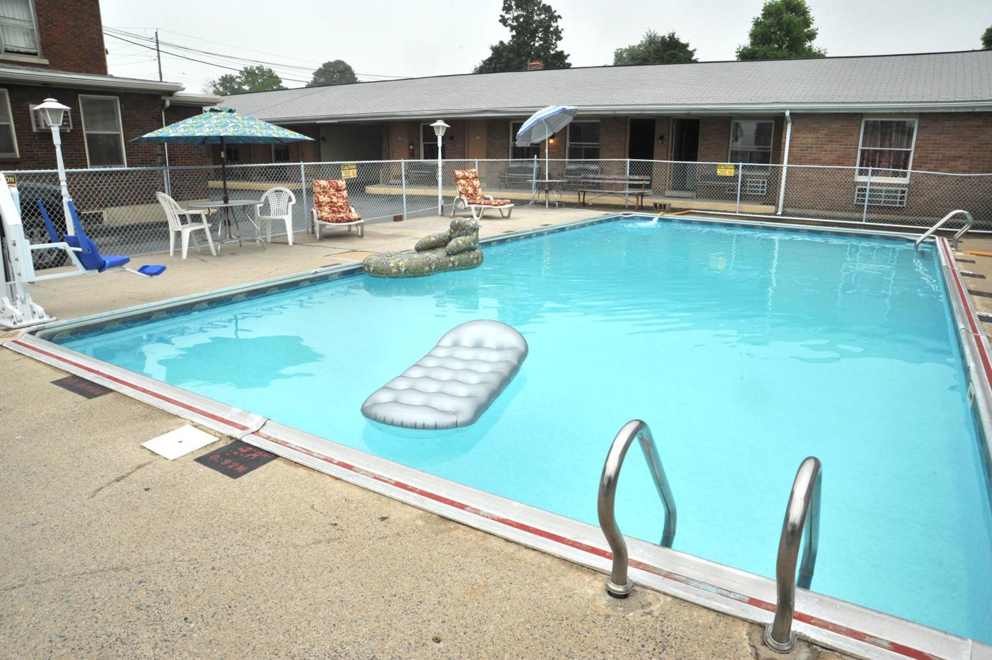 Dutch Motel By Oyo Near Hershey Park Палмира Екстериор снимка