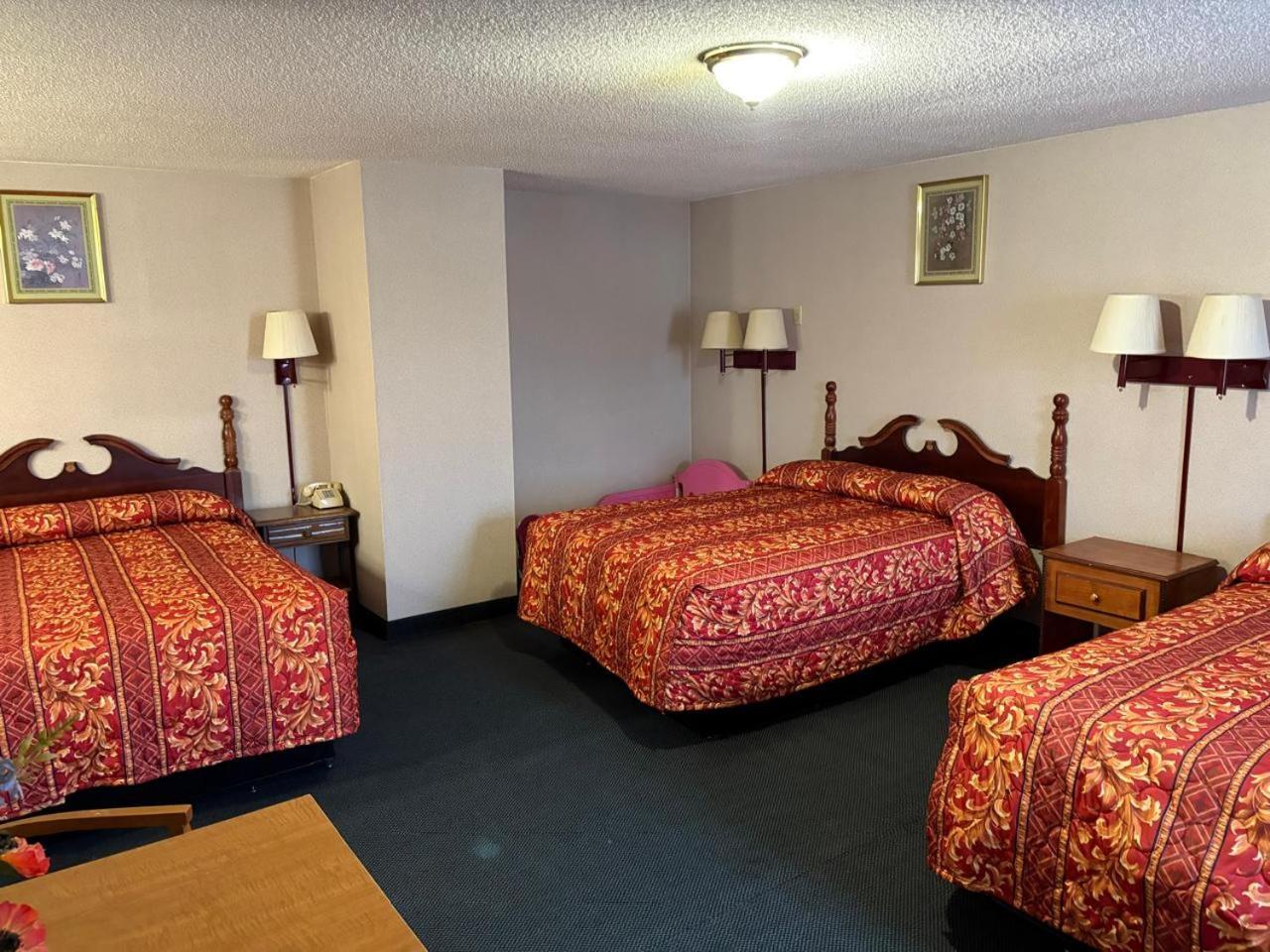 Dutch Motel By Oyo Near Hershey Park Палмира Екстериор снимка