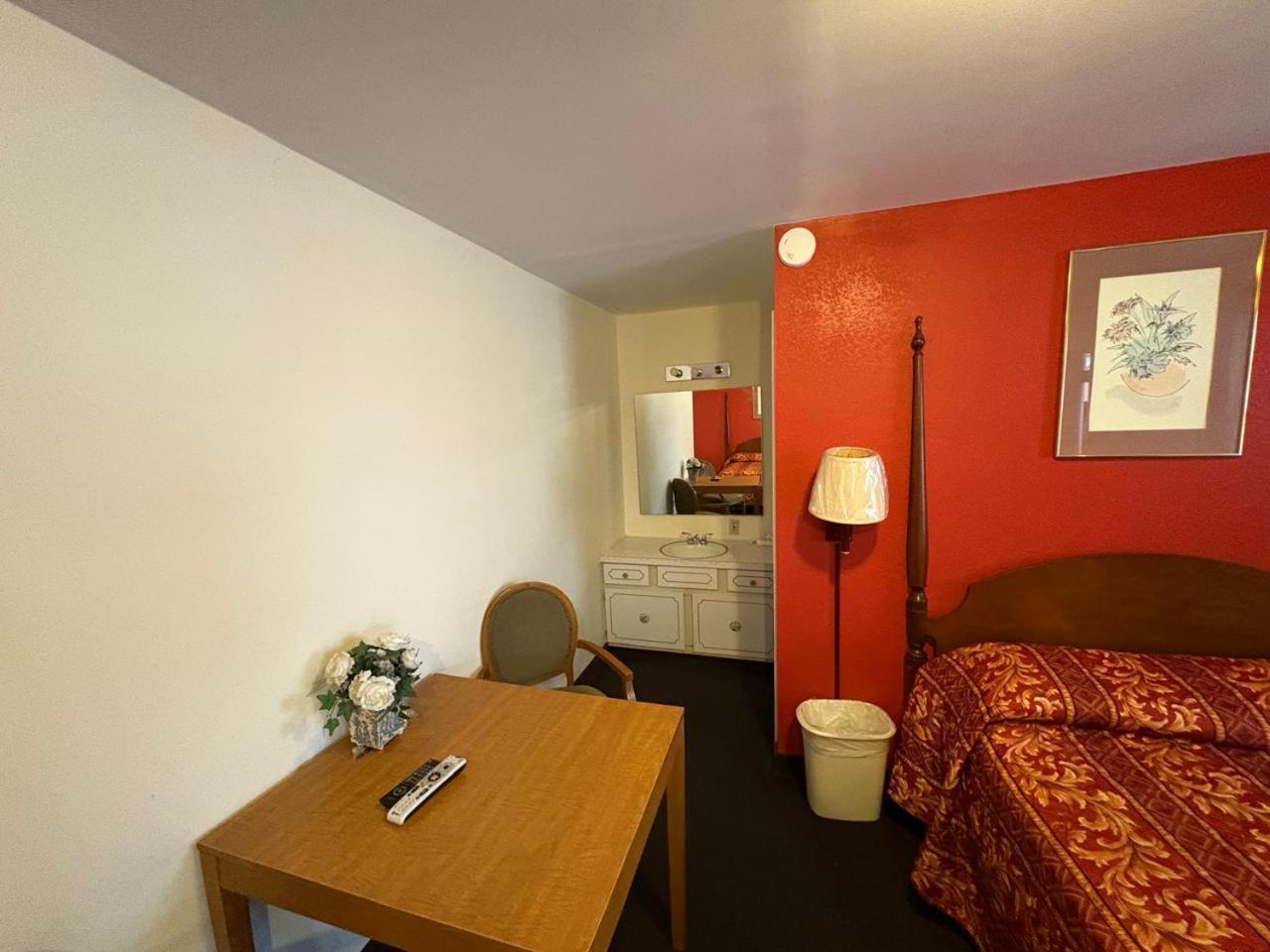 Dutch Motel By Oyo Near Hershey Park Палмира Екстериор снимка