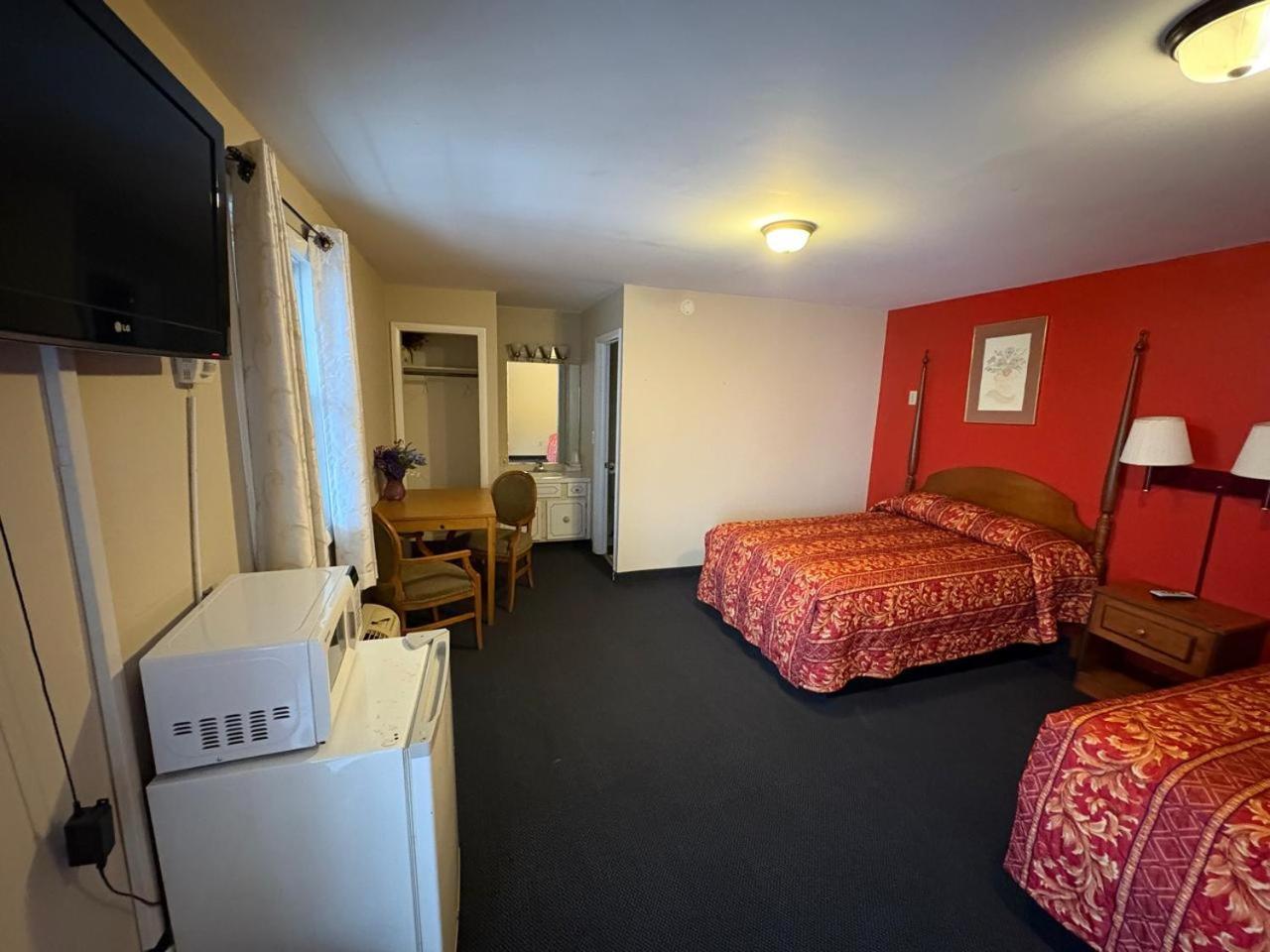 Dutch Motel By Oyo Near Hershey Park Палмира Екстериор снимка