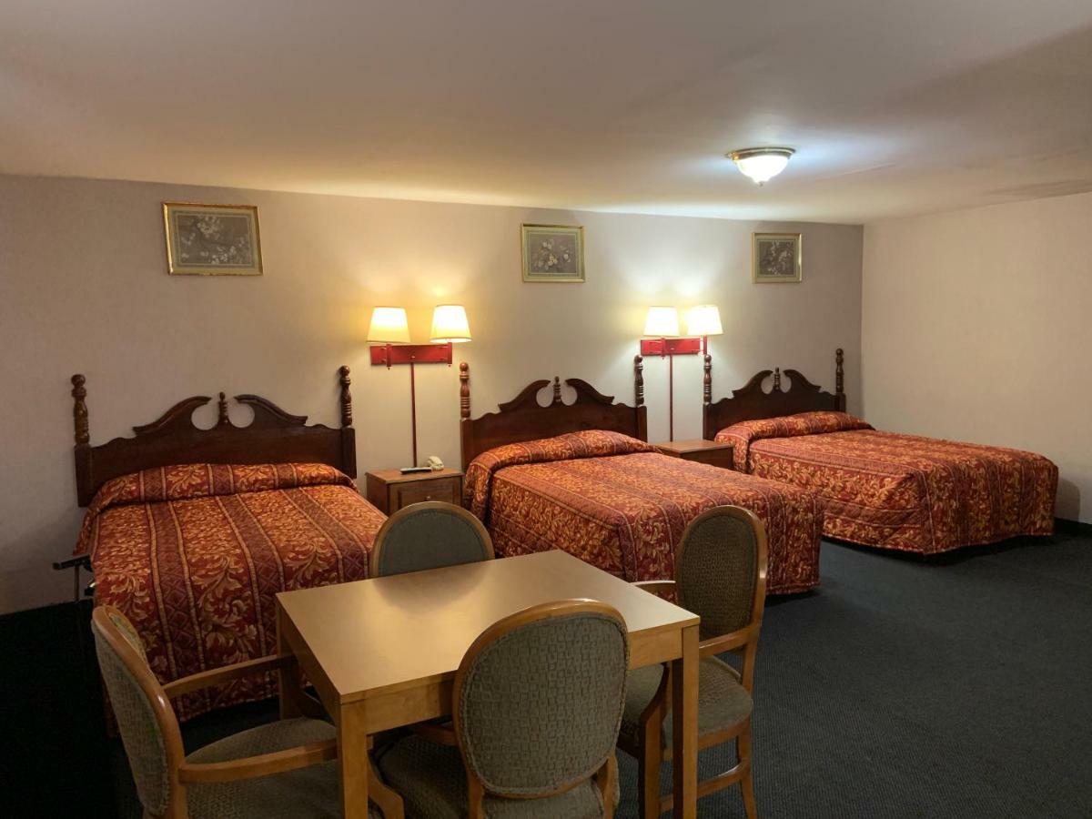 Dutch Motel By Oyo Near Hershey Park Палмира Екстериор снимка